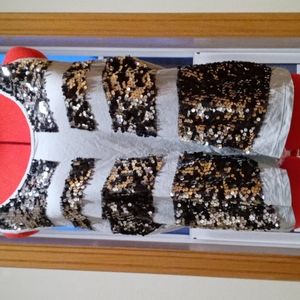 Rock Republic Mint green w/ sequins Rock Republic Size M